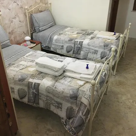 Jenny's House Bed & Breakfast