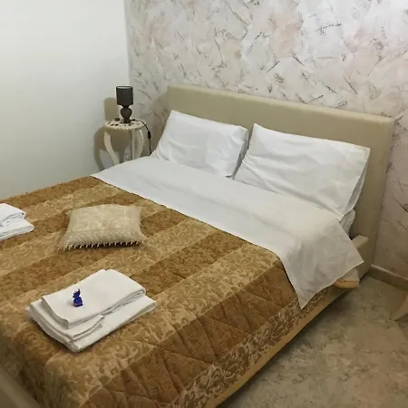 Jenny's House 3*