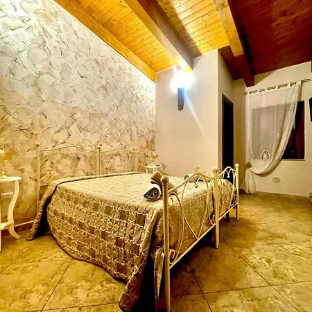 Jenny's House Bed & Breakfast